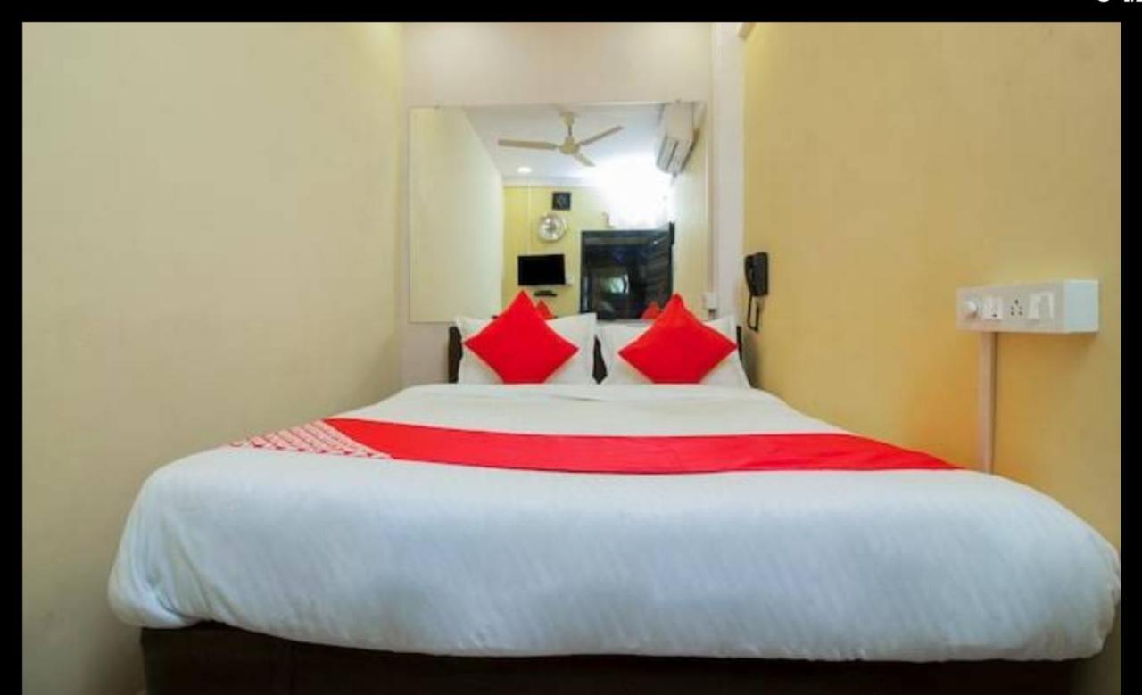 Hotel Swaraj Logde Панвел Екстер'єр фото
