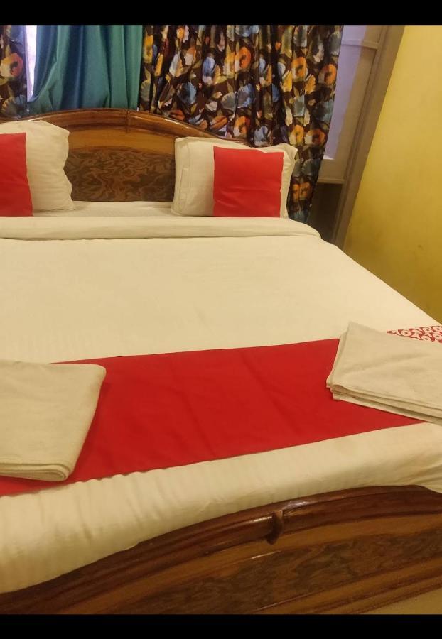 Hotel Swaraj Logde Панвел Екстер'єр фото